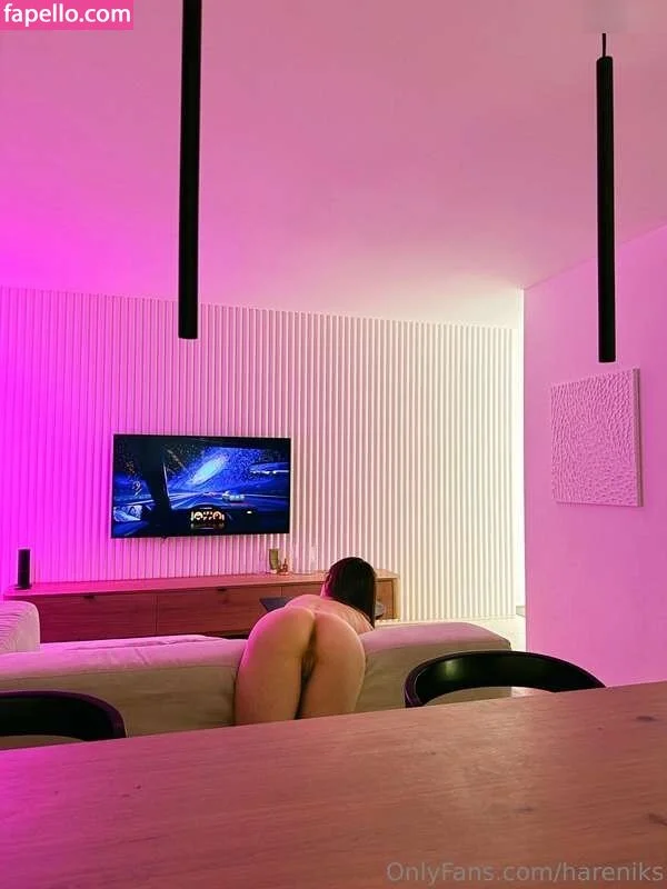 G.Q / hareniks / 𝐍𝐈𝐊𝐊𝐈 Onlyfans Photo Gallery 