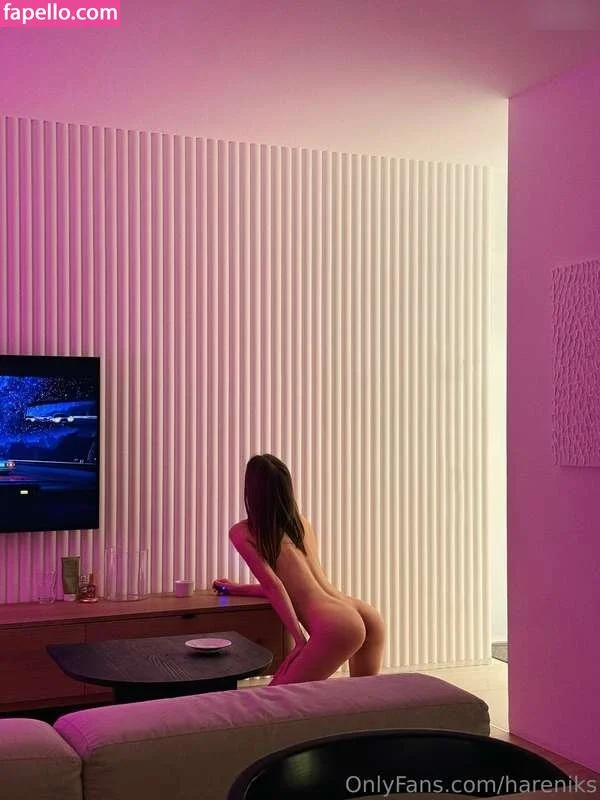 G.Q / hareniks / 𝐍𝐈𝐊𝐊𝐈 Onlyfans Photo Gallery 