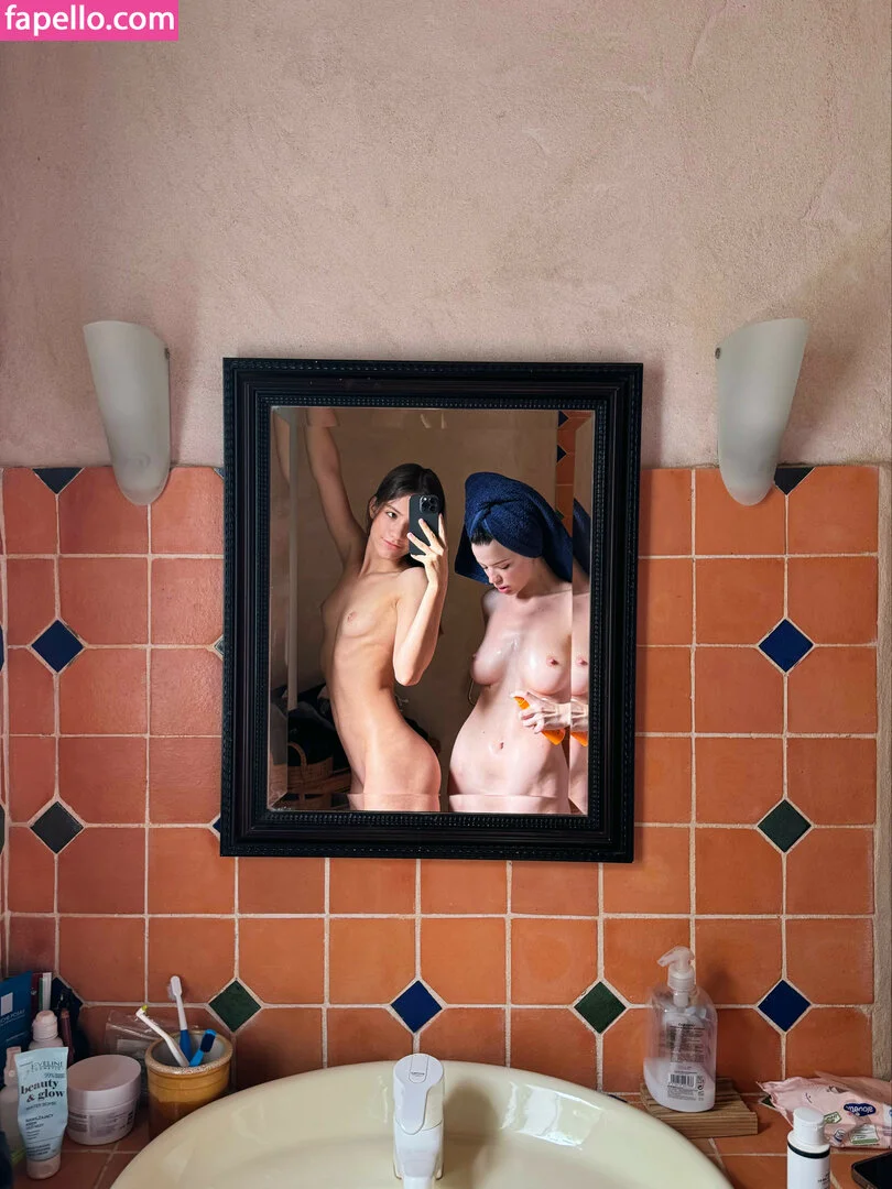 G.Q / hareniks / 𝐍𝐈𝐊𝐊𝐈 Onlyfans Photo Gallery 