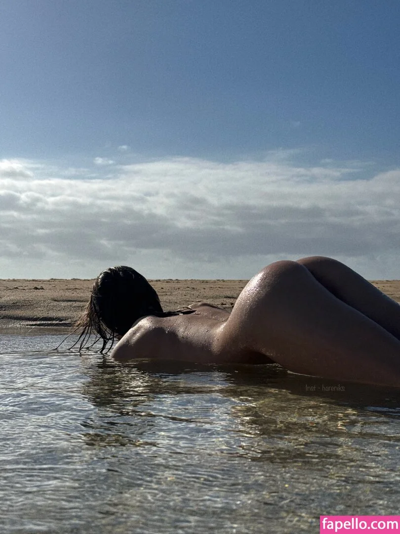 G.Q / hareniks / 𝐍𝐈𝐊𝐊𝐈 Onlyfans Photo Gallery 