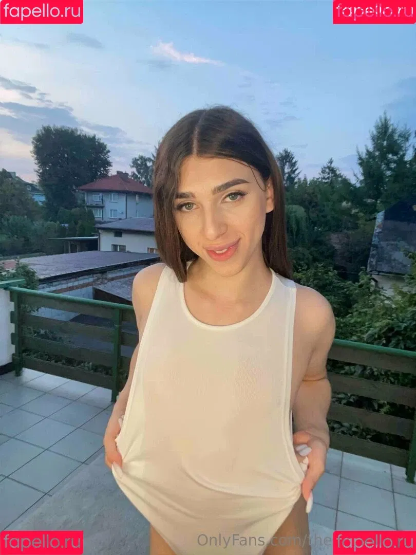 theginadivine / theginadivine.official Onlyfans Photo Gallery 