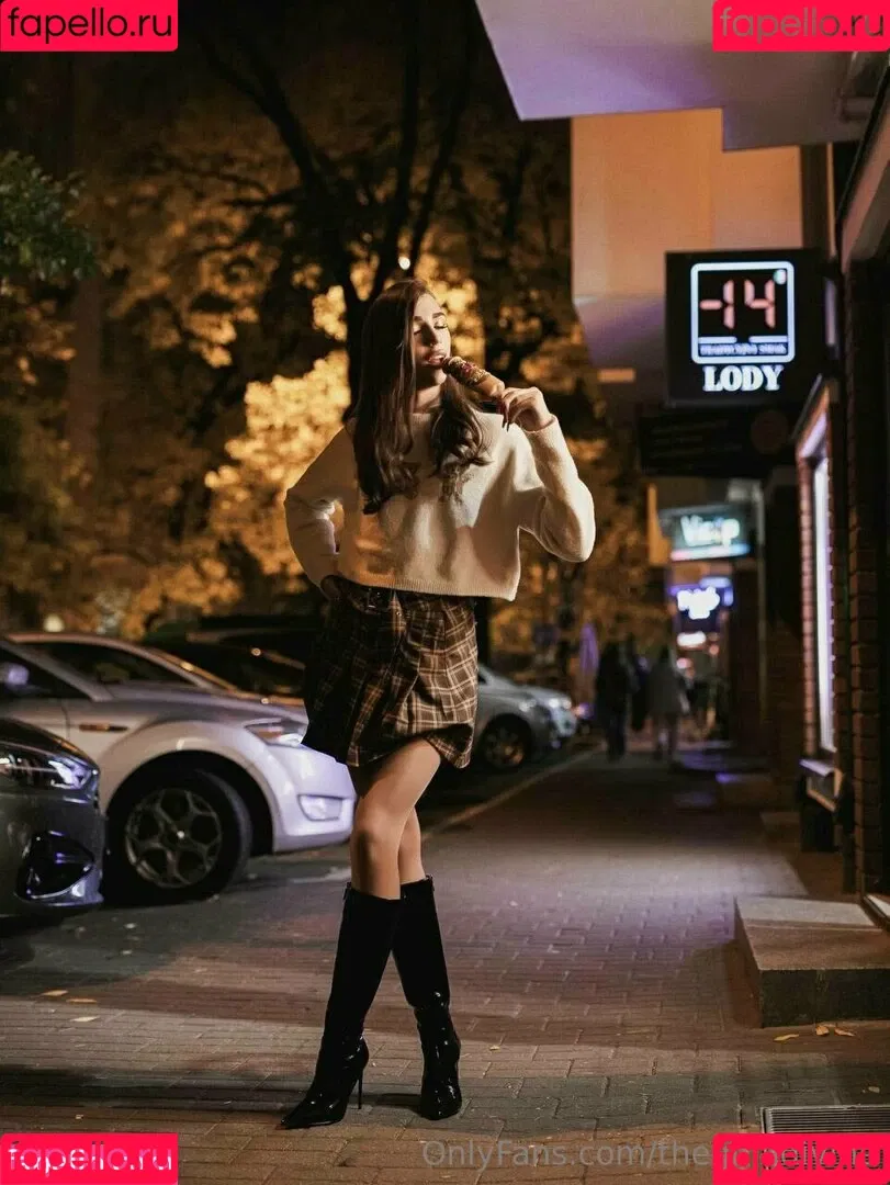 theginadivine / theginadivine.official Onlyfans Photo Gallery 