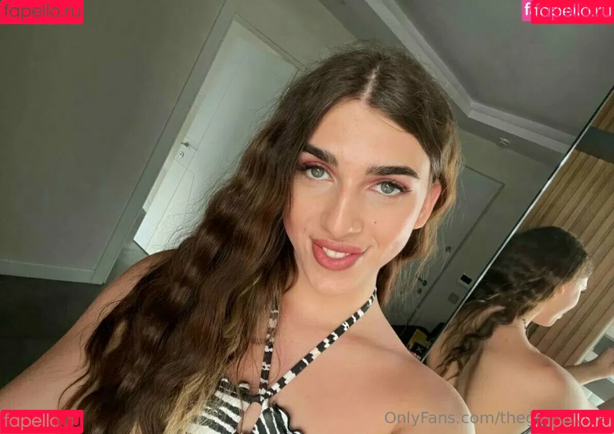 theginadivine / theginadivine.official Onlyfans Photo Gallery 