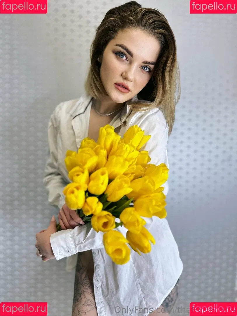 theginadivine / theginadivine.official Onlyfans Photo Gallery 