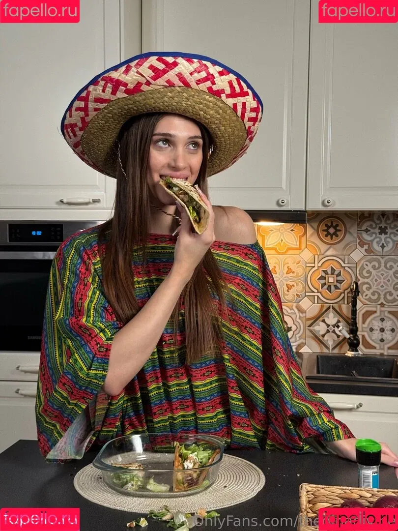 theginadivine / theginadivine.official Onlyfans Photo Gallery 