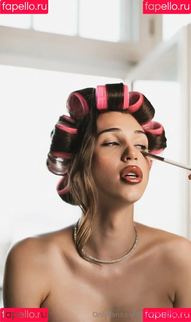 theginadivine / theginadivine.official Onlyfans Photo Gallery 