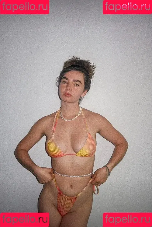 adventurewithalaska / alaskarenee Onlyfans Photo Gallery 