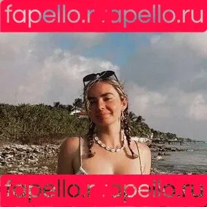 adventurewithalaska / alaskarenee Onlyfans Photo Gallery 