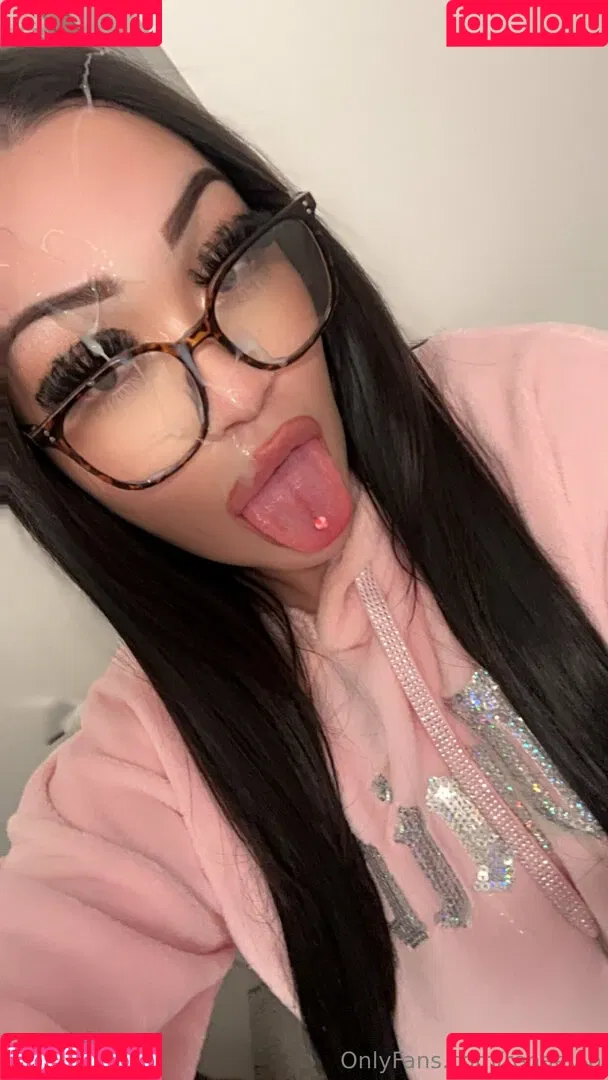 renaevip Onlyfans Photo Gallery 