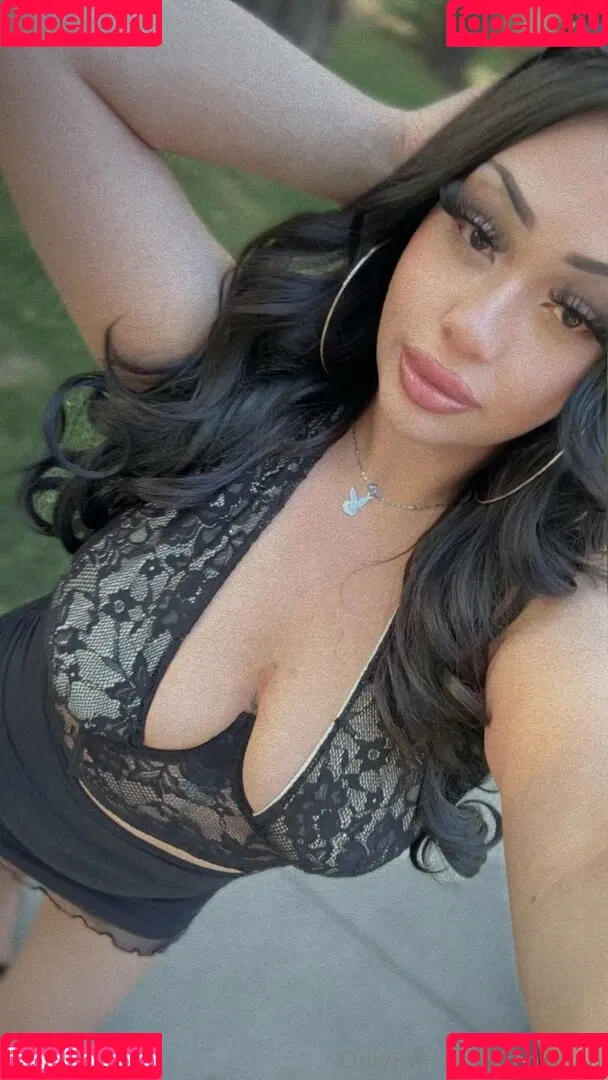 renaevip Onlyfans Photo Gallery 