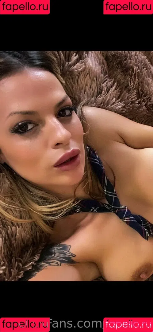 suarars / suararsrs Onlyfans Photo Gallery 