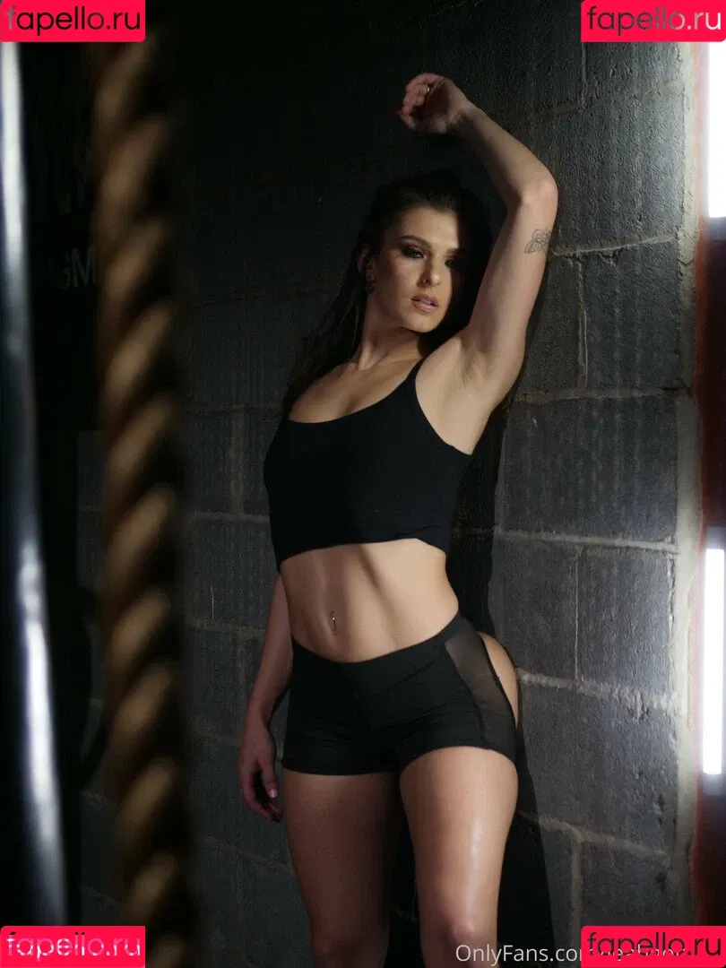 Leah Gotti / https: / leah_gotti__ / leahgotti / leahgotti___ Onlyfans Photo Gallery 