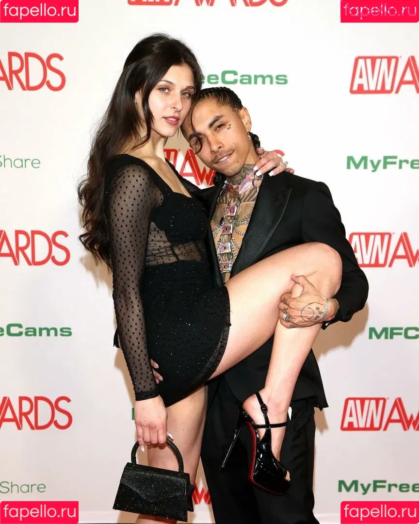 Leah Gotti / https: / leah_gotti__ / leahgotti / leahgotti___ Onlyfans Photo Gallery 