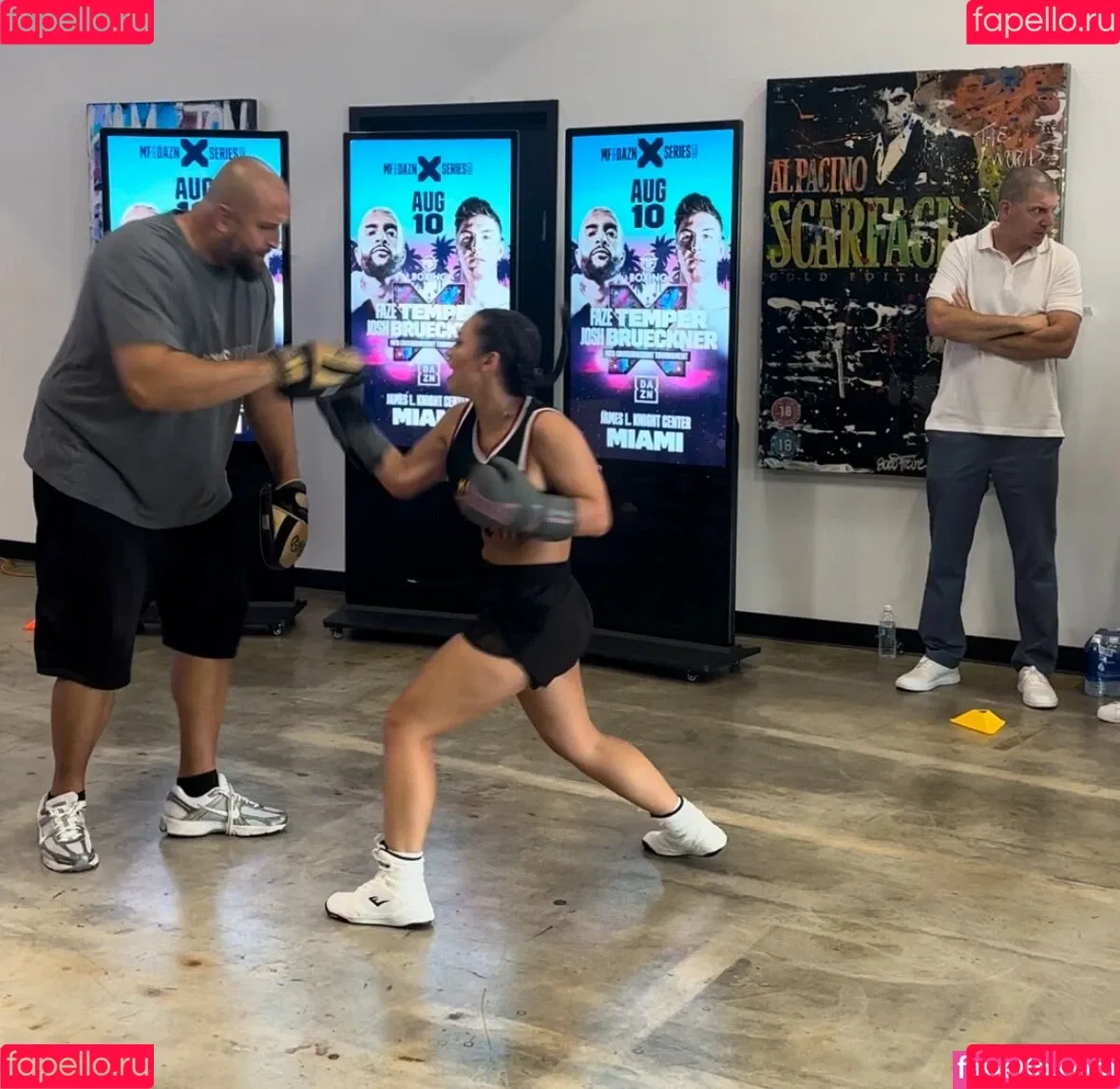 Leah Gotti / https: / leah_gotti__ / leahgotti / leahgotti___ Onlyfans Photo Gallery 