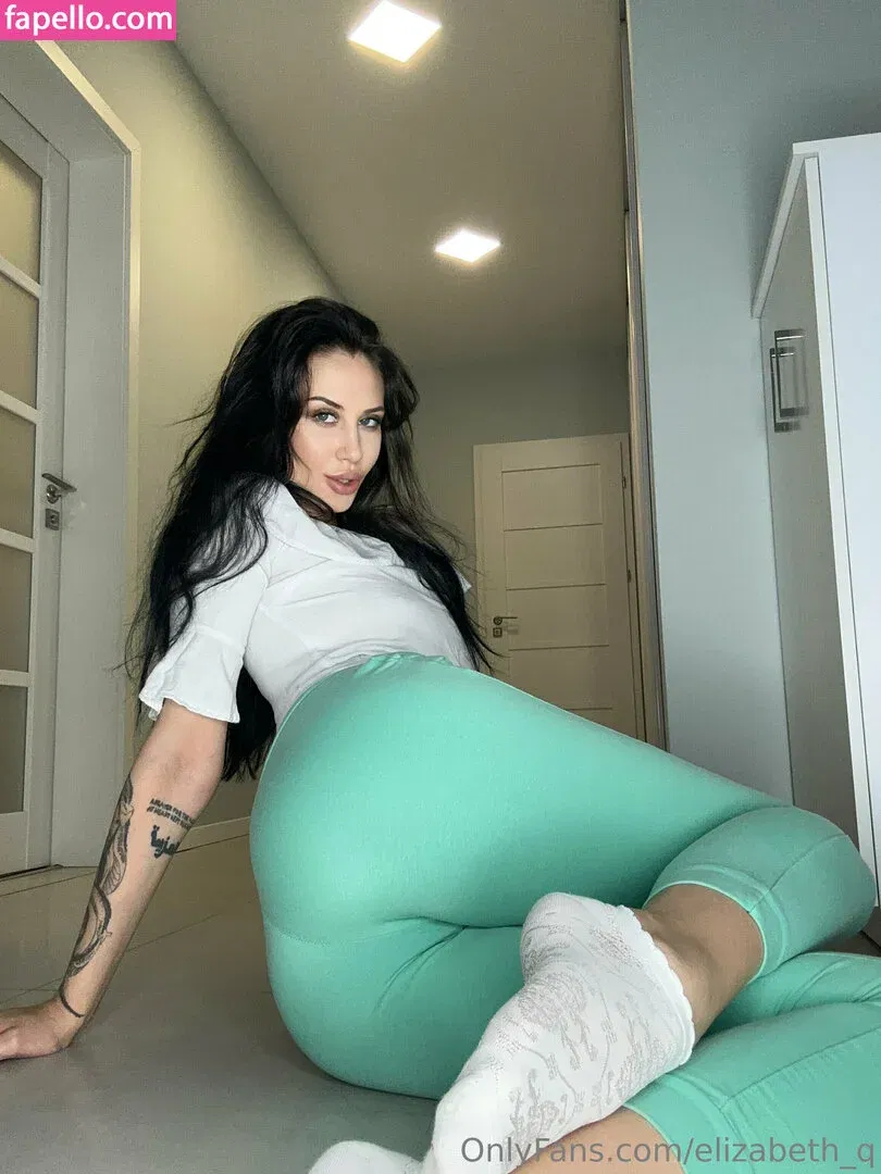 elizabeth__q / elizabeth_q Onlyfans Photo Gallery 