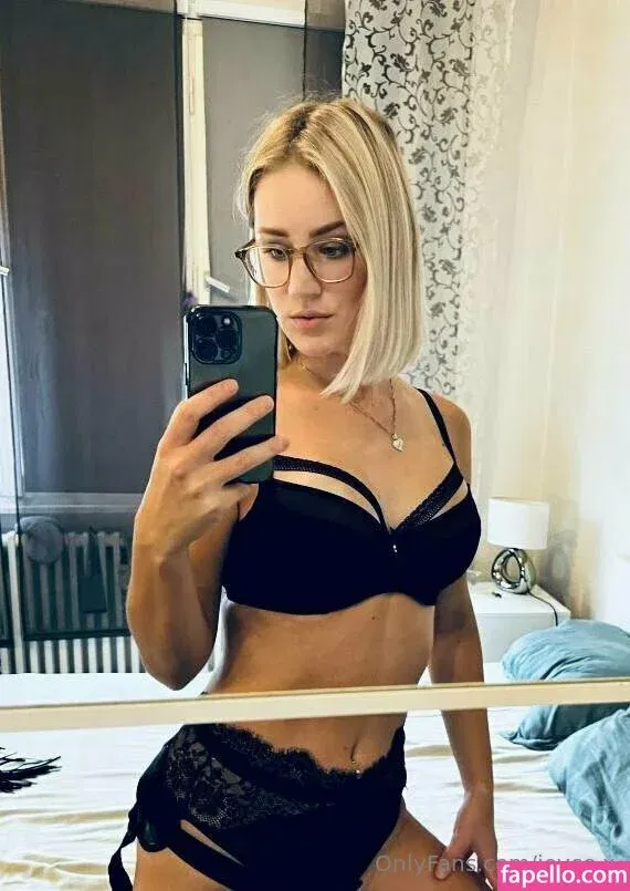 Joyce X / _Joyce_xxxx / imjoycexx / joyce.x Onlyfans Photo Gallery 