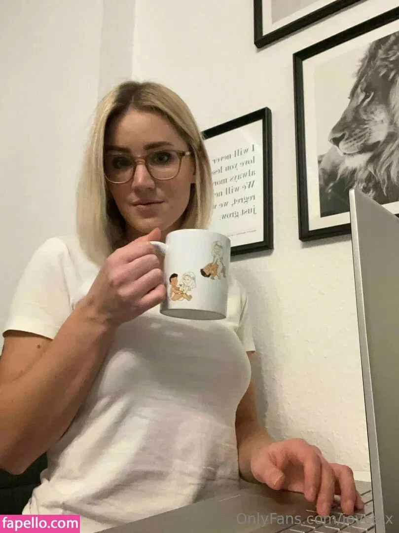 Joyce X / _Joyce_xxxx / imjoycexx / joyce.x Onlyfans Photo Gallery 