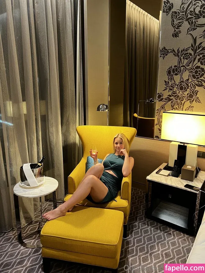 Joyce X / _Joyce_xxxx / imjoycexx / joyce.x Onlyfans Photo Gallery 