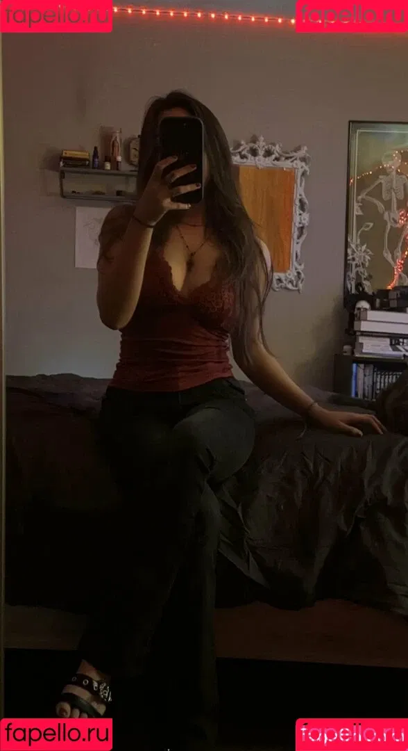 ratedreign / reign / reignrated Onlyfans Photo Gallery 