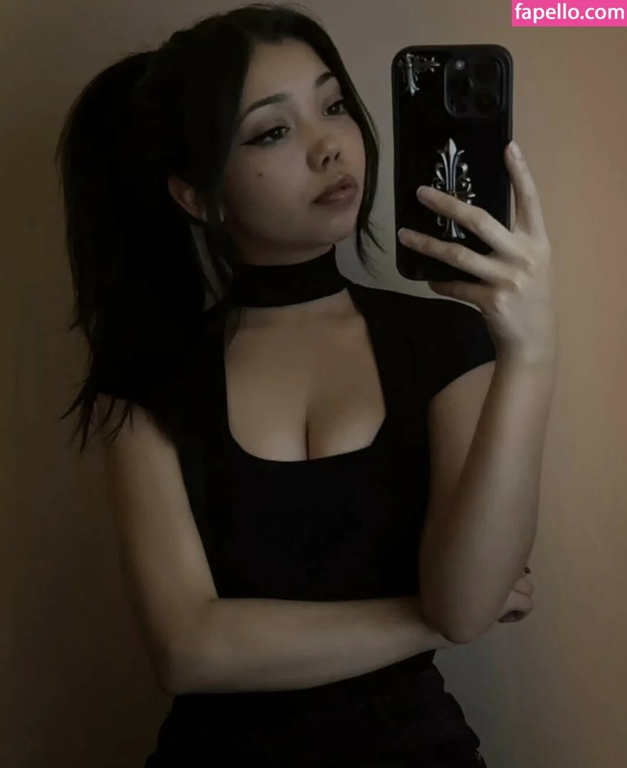 ratedreign / reign / reignrated Onlyfans Photo Gallery 