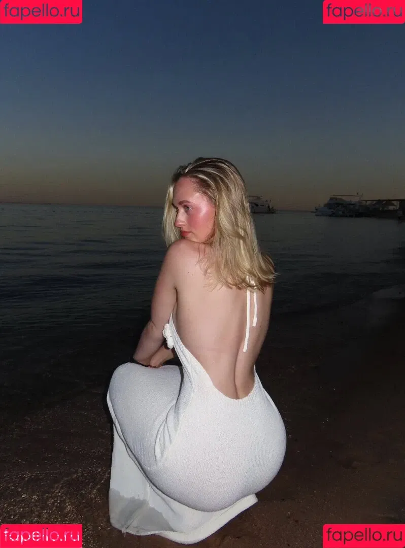 ambermg_vip / prncss.ember / prncss_amber Onlyfans Photo Gallery 