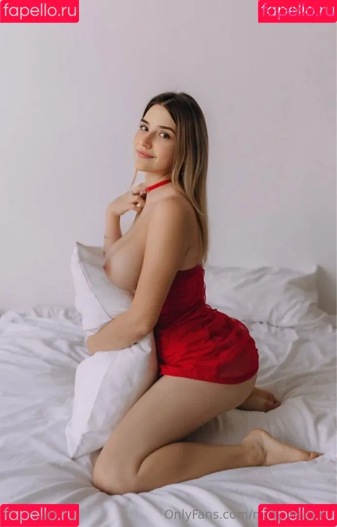 mira_wonder / mira_wonderkiss Onlyfans Photo Gallery 