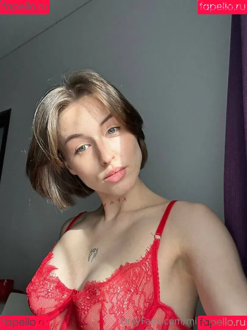 mira_wonder / mira_wonderkiss Onlyfans Photo Gallery 