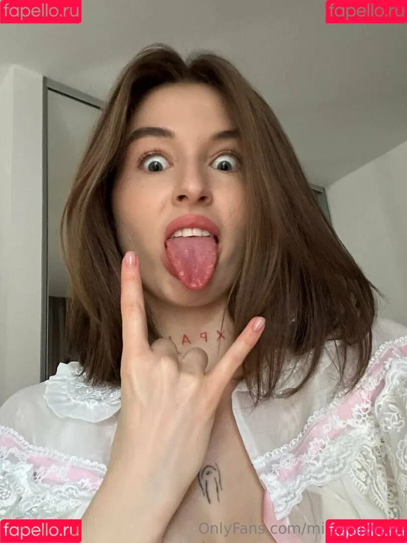 mira_wonder / mira_wonderkiss Onlyfans Photo Gallery 