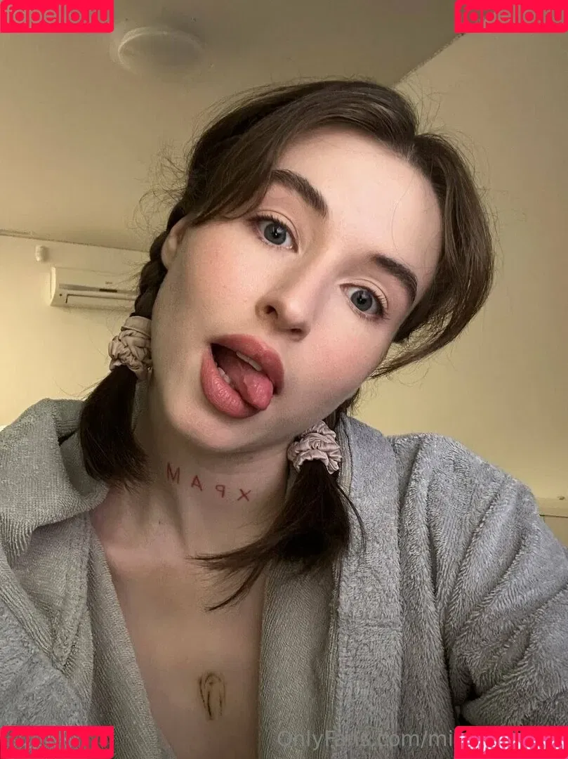 mira_wonder / mira_wonderkiss Onlyfans Photo Gallery 