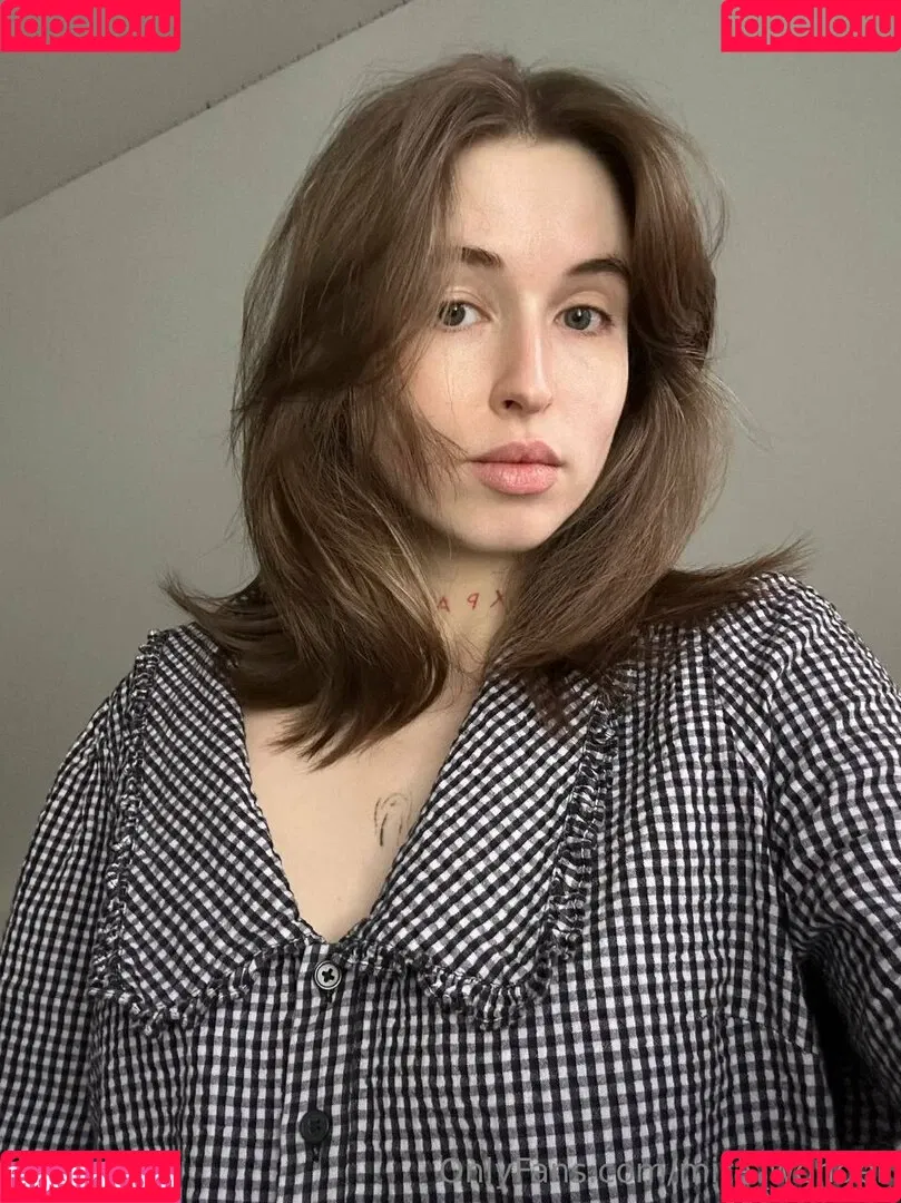 mira_wonder / mira_wonderkiss Onlyfans Photo Gallery 