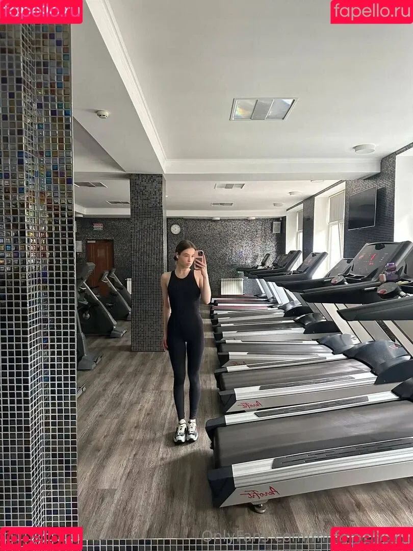 mira_wonder / mira_wonderkiss Onlyfans Photo Gallery 