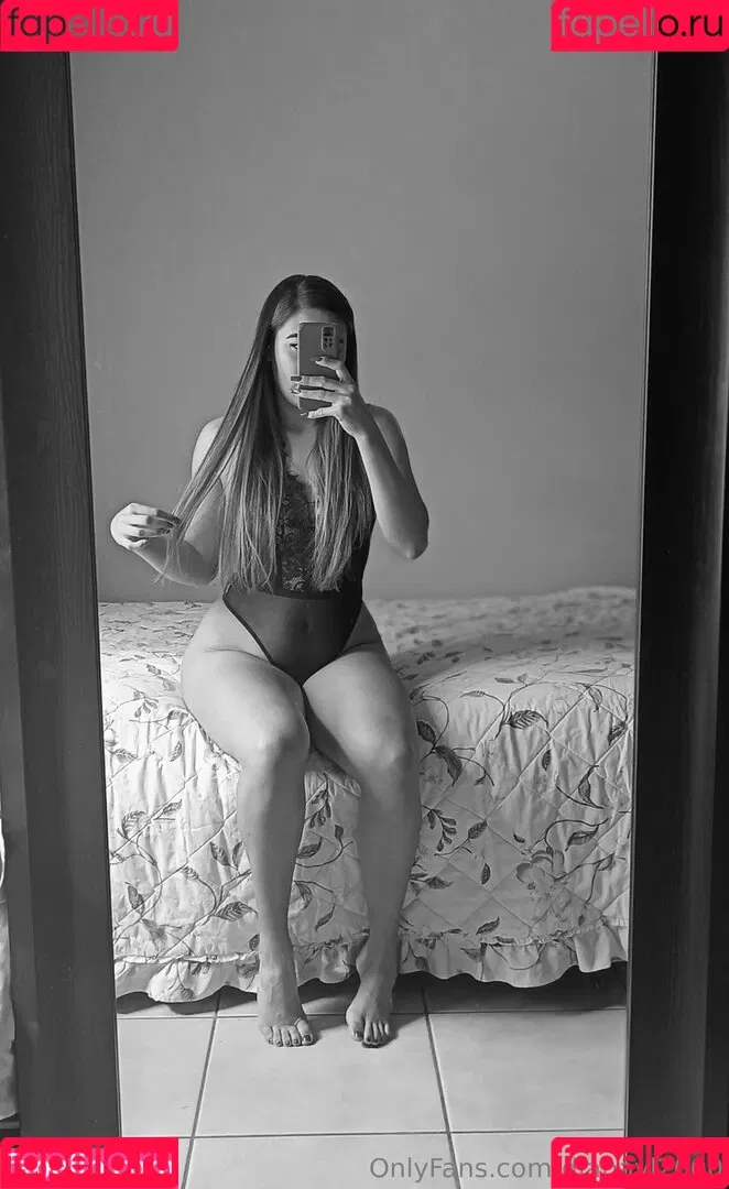 ddavila2000 / dianavl2000 Onlyfans Photo Gallery 