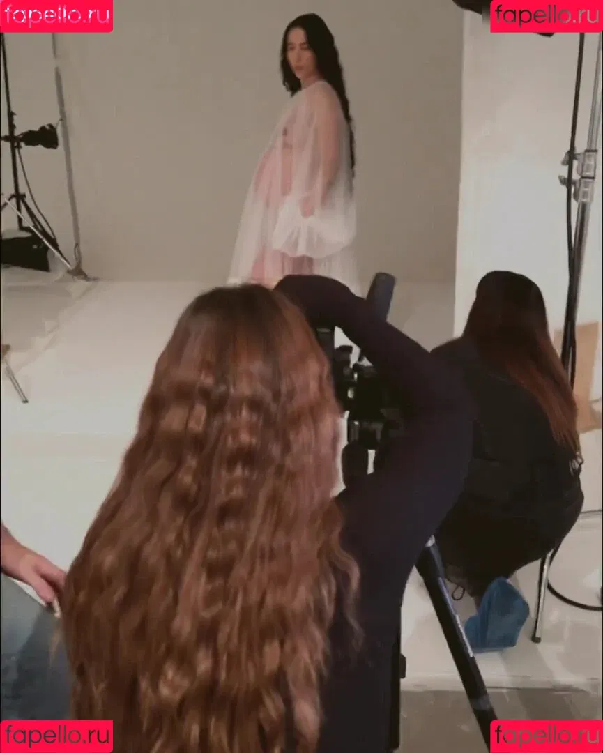 Aurora Ramazzotti / Michelle Hunziker's daughter / therealauroragram Onlyfans Photo Gallery 