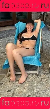 Aurora Ramazzotti / Michelle Hunziker's daughter / therealauroragram Onlyfans Photo Gallery 