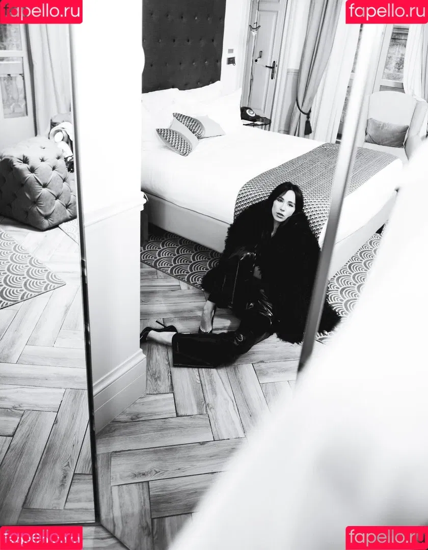 Aurora Ramazzotti / Michelle Hunziker's daughter / therealauroragram Onlyfans Photo Gallery 