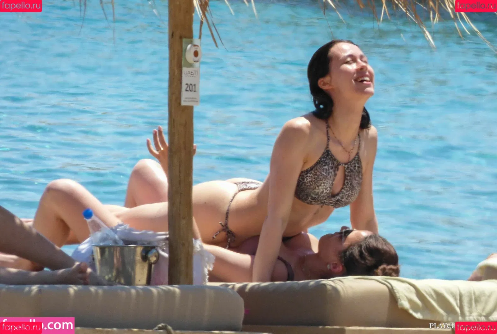 Aurora Ramazzotti / Michelle Hunziker's daughter / therealauroragram Onlyfans Photo Gallery 