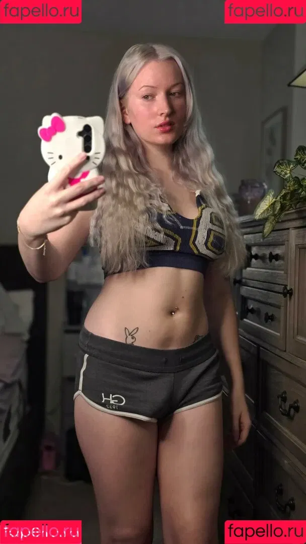 Cece Nicole Smith / anyuser / cecenicolesmith / ittybitty_cece_fitty Onlyfans Photo Gallery 