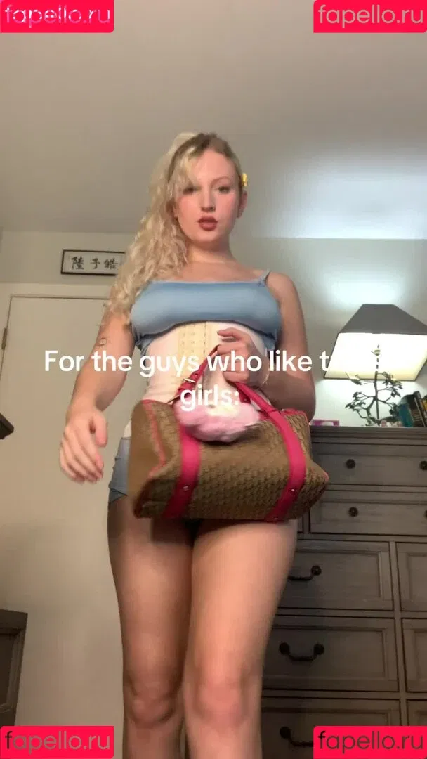 Cece Nicole Smith / anyuser / cecenicolesmith / ittybitty_cece_fitty Onlyfans Photo Gallery 