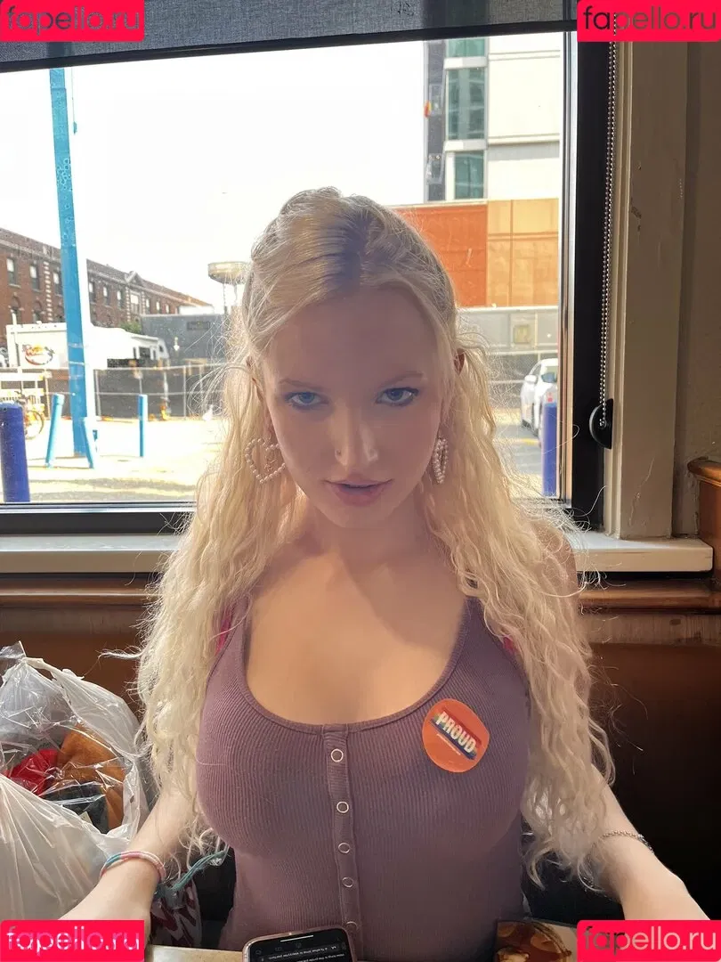 Cece Nicole Smith / anyuser / cecenicolesmith / ittybitty_cece_fitty Onlyfans Photo Gallery 