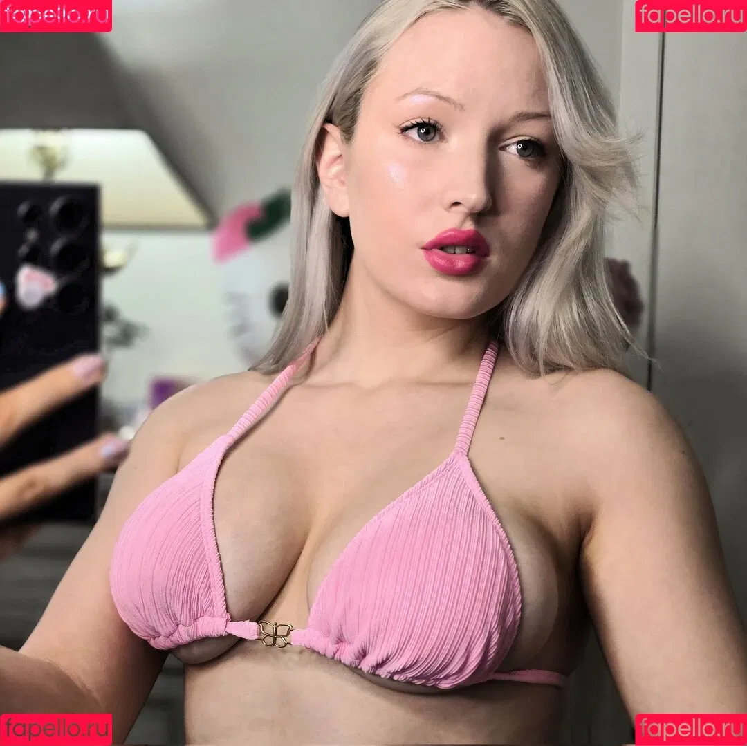 Cece Nicole Smith / anyuser / cecenicolesmith / ittybitty_cece_fitty Onlyfans Photo Gallery 