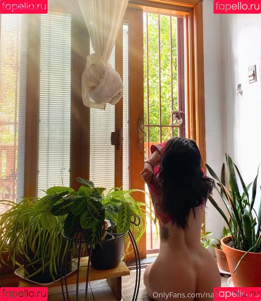 https: / mamiii111 / nami.lune / namimamilune Onlyfans Photo Gallery 