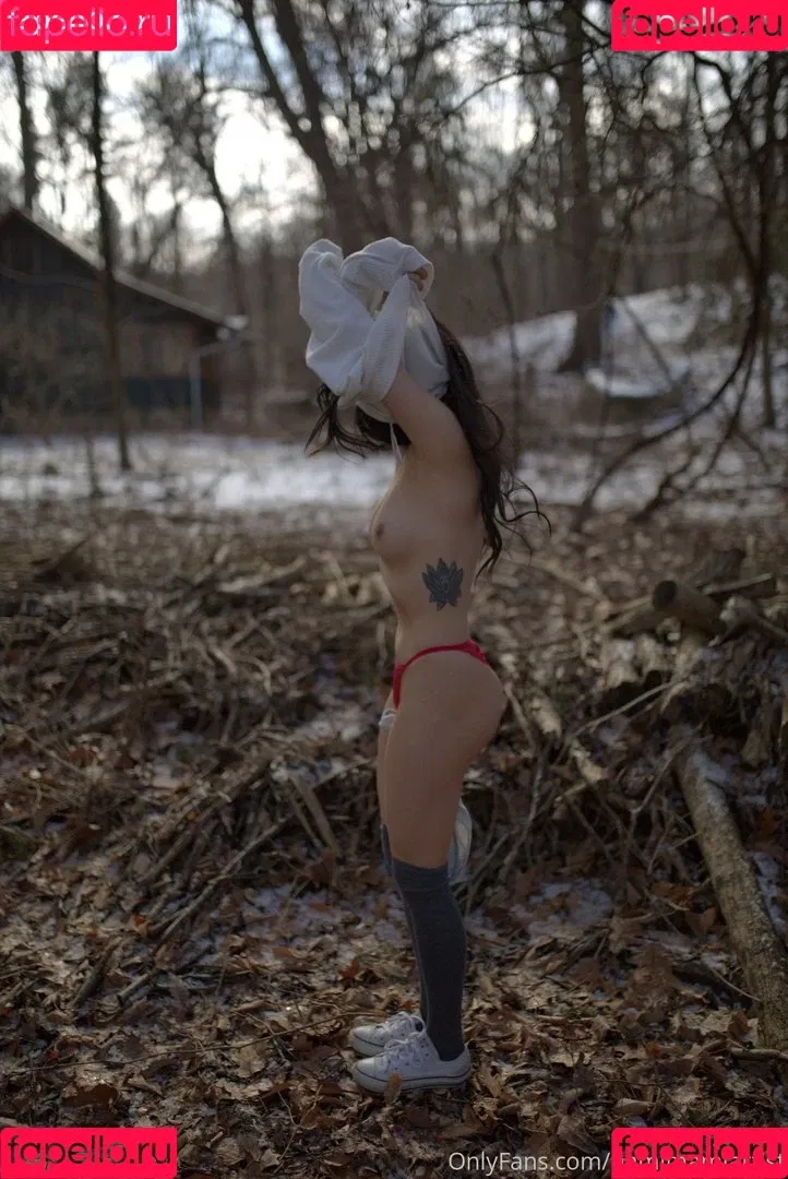 https: / mamiii111 / nami.lune / namimamilune Onlyfans Photo Gallery 