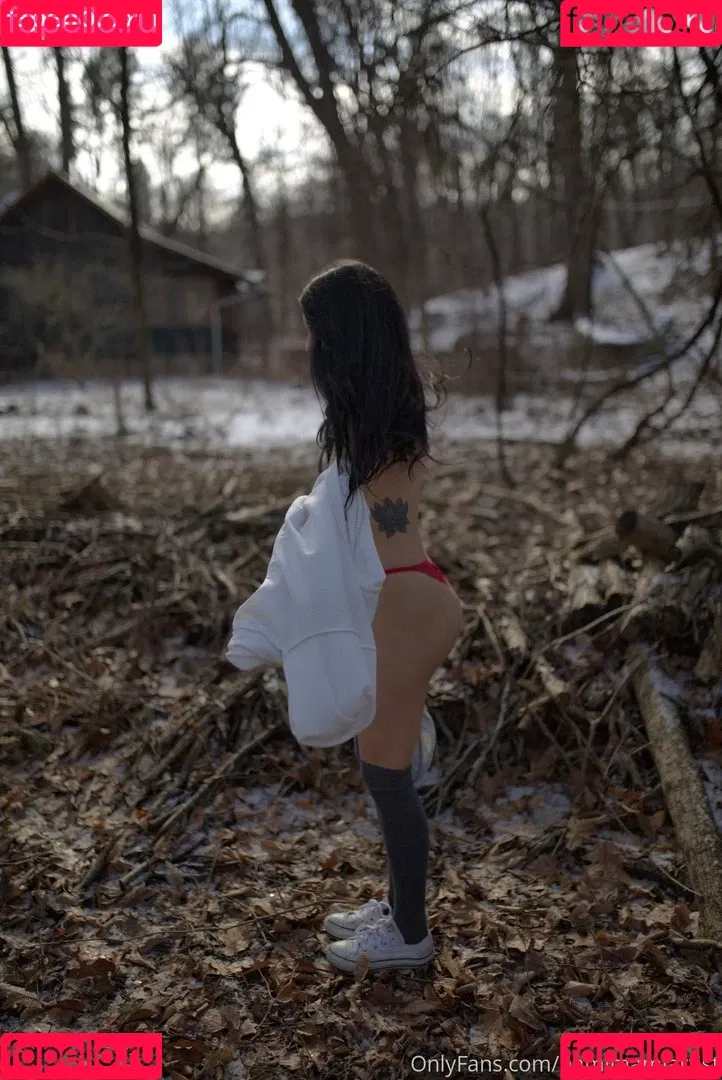 https: / mamiii111 / nami.lune / namimamilune Onlyfans Photo Gallery 