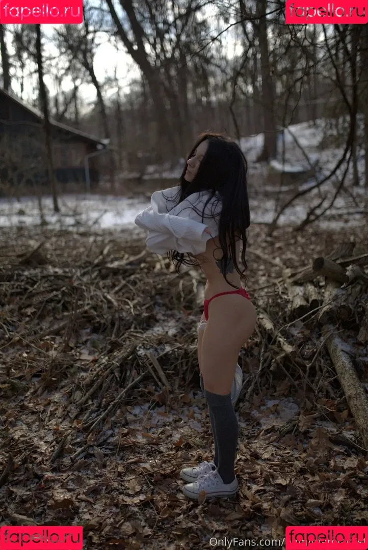 https: / mamiii111 / nami.lune / namimamilune Onlyfans Photo Gallery 