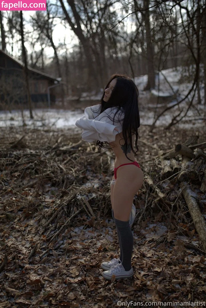 https: / mamiii111 / nami.lune / namimamilune Onlyfans Photo Gallery 