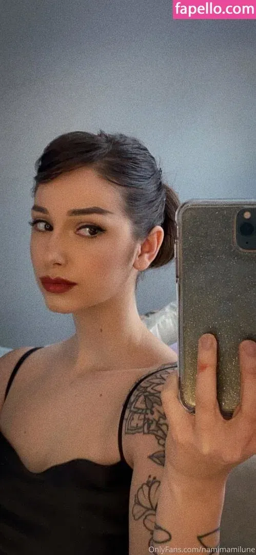 https: / mamiii111 / nami.lune / namimamilune Onlyfans Photo Gallery 