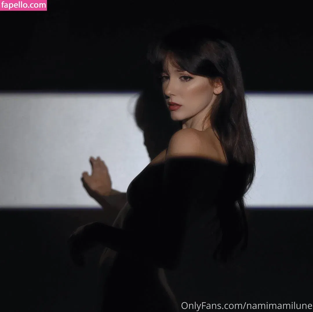 https: / mamiii111 / nami.lune / namimamilune Onlyfans Photo Gallery 