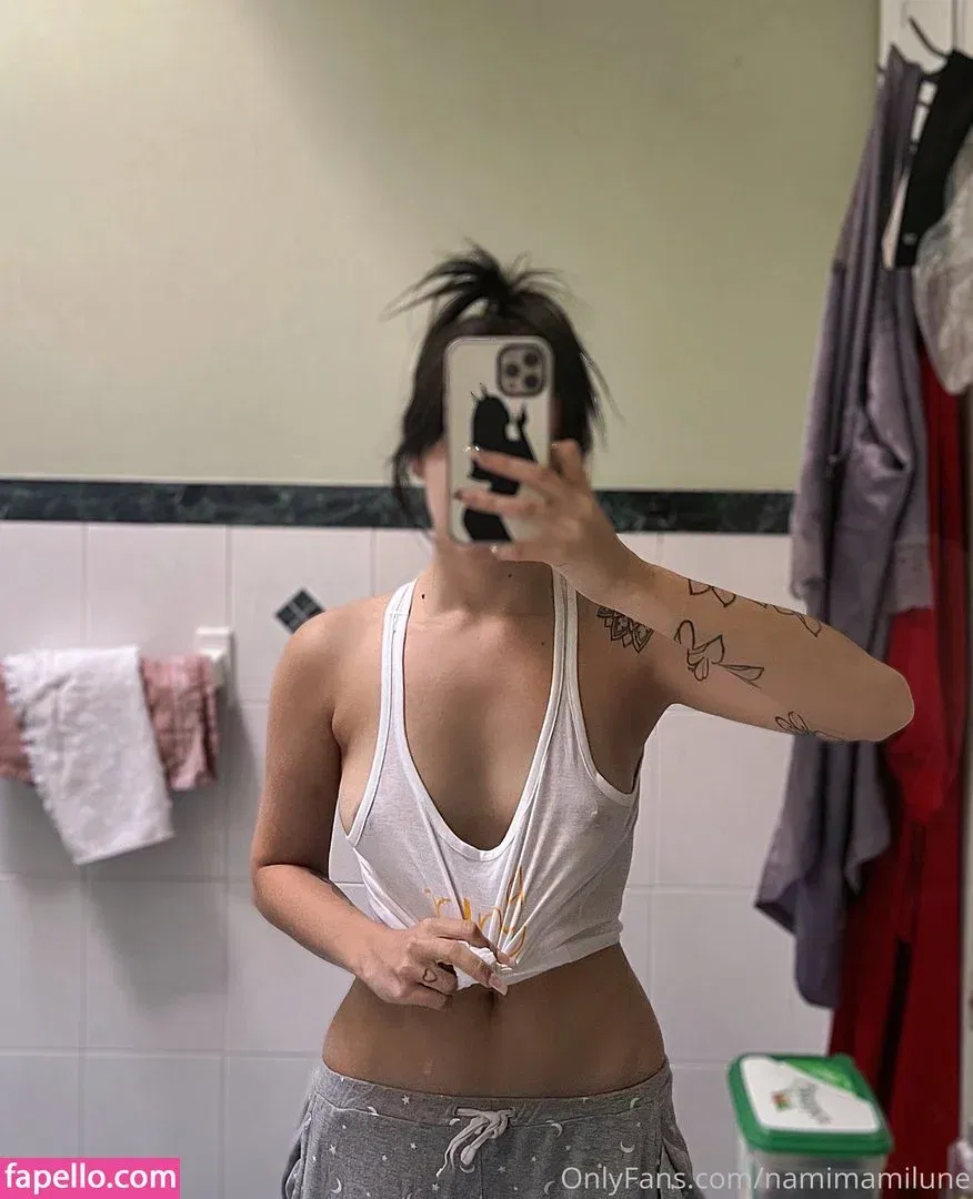 https: / mamiii111 / nami.lune / namimamilune Onlyfans Photo Gallery 