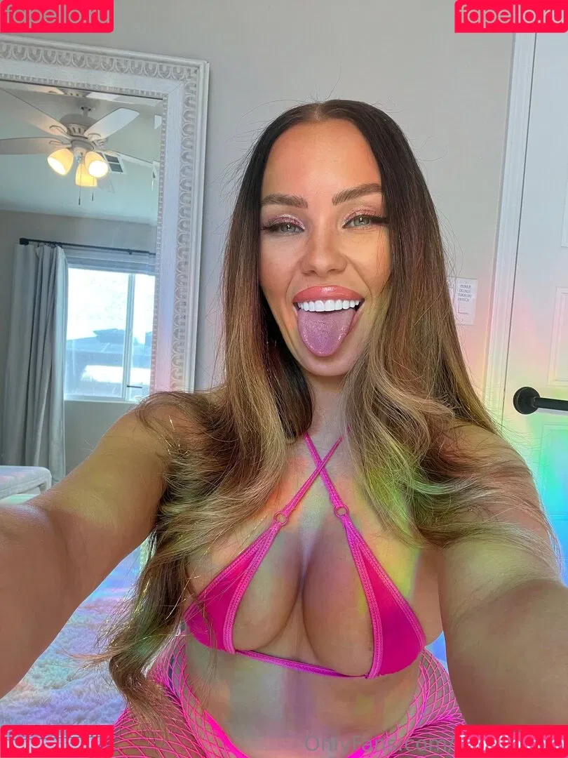 Megan Rain / meganmecrazyXX / meganrain / meganrainofficial_ Onlyfans Photo Gallery 