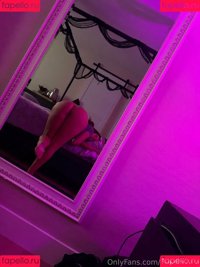 Megan Rain / meganmecrazyXX / meganrain / meganrainofficial_ Onlyfans Photo Gallery 